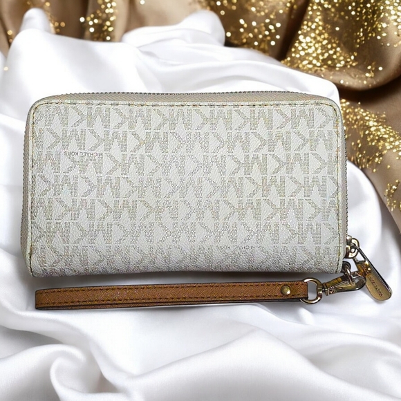 Michael Kors Jet Set Travel Wristlet Wallet - Logo Canvas Beige β¨ - Picture 3 of 13